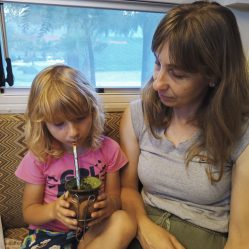 Tomando chimarrão para acalmar os ânimos