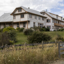 Cruzando por diversas fazendas