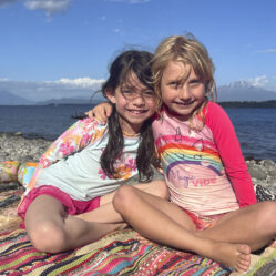 Como brincaram juntas